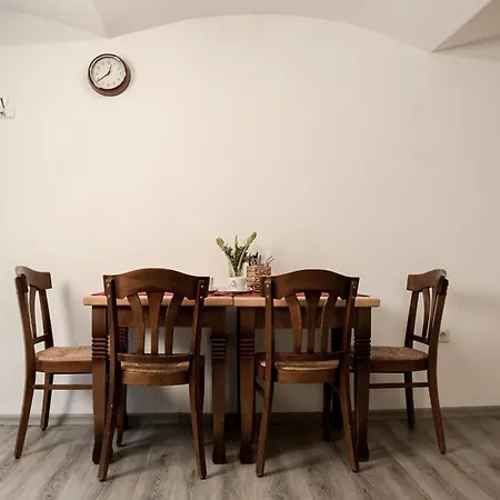 Trobischhof Pensionat 3*