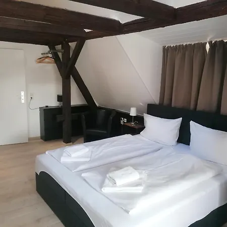 Trobischhof 3*