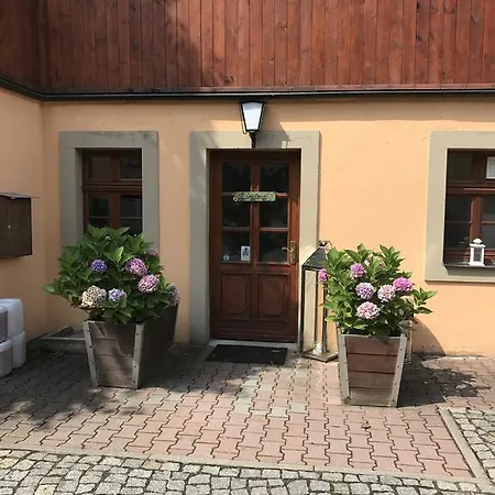 Trobischhof 3*